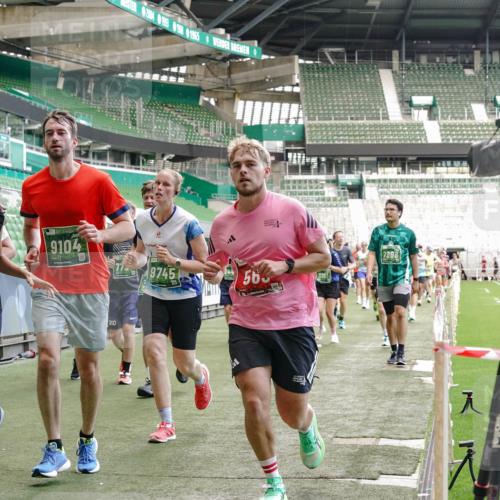 13.09.2026 - 21. swb-Marathon Bremen Michael Burmester http://msf.ph/oto/10450816 13.09.2026 13:09:30 Laufen im Stadion 164, 383, 391, 448, 532, 549, 551, 563, 625, 813, 869, 884, 898, 1025, 1072, 1124, 1150, 1180, 1285, 1289, 1398, 1559, 1688, 1855, 1867, 1880, 1899, 2041, 2208, 2229, 2232, 2243, 2268, 2366, 2380, 2413, 2429, 2441, 2467, 2471, 2525, 2530, 2553, 2573, 2594, 2635, 2692, 2714, 2717, 2727, 2782, 2785, 2823, 2841, 2897, 2920, 2930, 2931, 2941, 3032, 3063, 3086, 3291, 3316, 3327, 3333, 3398, 3437, 3707, 3769, 109 meine-sportfotos.de