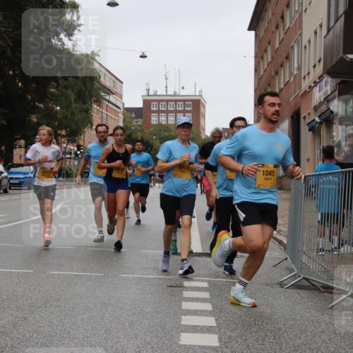 13.09.2026 - Kiel Lauf Markus Tischler http://msf.ph/oto/10450973 13.09.2026 09:42:25 Fleethörn 6913, 1045, 8532, 4322 meine-sportfotos.de