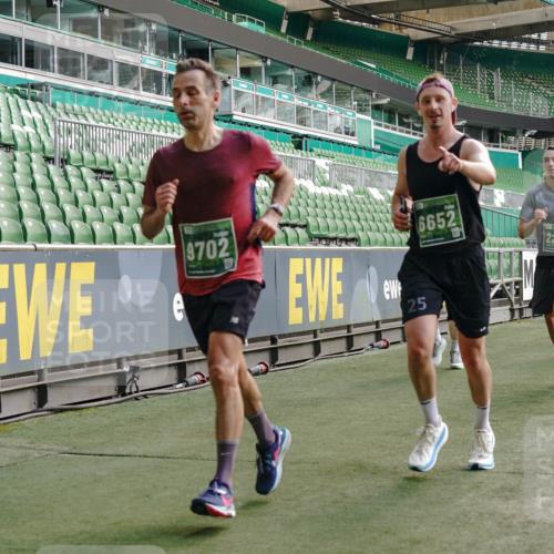 13.09.2026 - 21. swb-Marathon Bremen Michael Burmester http://msf.ph/oto/10450988 13.09.2026 12:49:28 Laufen im Stadion 382, 469, 524, 572, 663, 670, 779, 826, 889, 899, 1349, 1517, 1605, 1723, 1748, 1872, 1925, 2052, 2287, 2288, 2291, 2347, 2360, 2605, 2750, 2844, 2909, 3043, 3110, 3127, 3197, 3276, 3330, 3625, 3647, 3910, 3973, 4033, 4082, 4247, 4384, 4712, 4732, 4743, 4852, 4898, 4990, 5111, 5377, 5383, 5424, 5517, 5570, 5585, 5594, 5636, 5648, 6058, 6267, 6652, 6692, 6842, 6906, 6951, 7064, 7109, 7115, 7121, 7399, 7636, 7803, 7876, 8706, 8877, 8973, 8981, 9010, 9035, 9429 meine-sportfotos.de