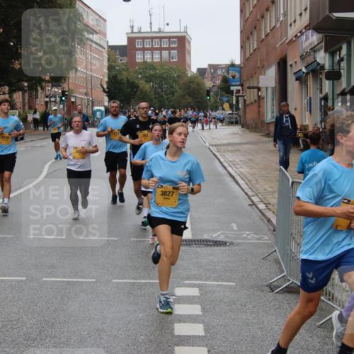 13.09.2026 - Kiel Lauf Markus Tischler http://msf.ph/oto/10451043 13.09.2026 09:42:51 Fleethörn 5530, 385, 762, 3827, 1, 85, 104 meine-sportfotos.de
