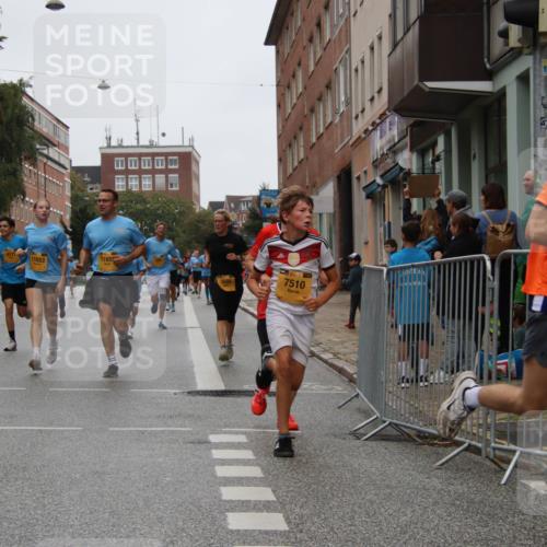 13.09.2026 - Kiel Lauf Markus Tischler http://msf.ph/oto/10451261 13.09.2026 09:43:59 Fleethörn 4171, 11655, 39, 11653, 7510, 7711 meine-sportfotos.de