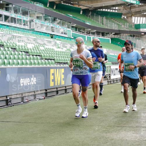 13.09.2026 - 21. swb-Marathon Bremen Michael Burmester http://msf.ph/oto/10451364 13.09.2026 13:09:41 Laufen im Stadion 164, 383, 391, 448, 532, 549, 563, 625, 813, 869, 898, 1025, 1072, 1124, 1150, 1180, 1289, 1398, 1559, 1855, 1867, 1880, 1899, 2041, 2202, 2208, 2229, 2232, 2243, 2268, 2339, 2380, 2413, 2429, 2441, 2467, 2471, 2525, 2530, 2553, 2573, 2594, 2635, 2682, 2692, 2714, 2717, 2727, 2785, 2823, 2841, 2897, 2920, 2930, 2931, 2932, 2941, 3032, 3063, 3086, 3089, 3122, 3291, 3316, 3327, 3333, 3398, 3410, 3437, 3707, 3769, 109 meine-sportfotos.de