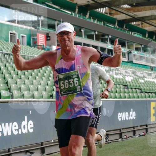 13.09.2026 - 21. swb-Marathon Bremen Michael Burmester http://msf.ph/oto/10451373 13.09.2026 12:49:43 Laufen im Stadion 469, 524, 572, 663, 670, 779, 826, 899, 1349, 1513, 1517, 1605, 1723, 1748, 2052, 2130, 2287, 2288, 2291, 2347, 2360, 2605, 2750, 2844, 2909, 3043, 3110, 3127, 3197, 3276, 3330, 3625, 3647, 3973, 4033, 4082, 4247, 4384, 4732, 4743, 4852, 4898, 4990, 5111, 5314, 5377, 5383, 5424, 5517, 5570, 5585, 5594, 5620, 5636, 5648, 6267, 6652, 6668, 6692, 6842, 6901, 6906, 6951, 7064, 7109, 7115, 7121, 7636, 7876, 8877, 8973, 9035, 9429 meine-sportfotos.de