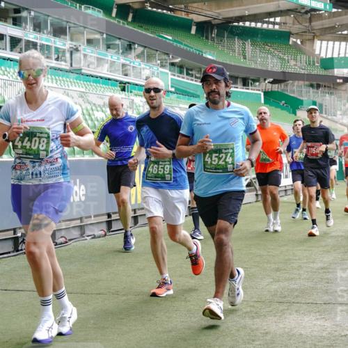 13.09.2026 - 21. swb-Marathon Bremen Michael Burmester http://msf.ph/oto/10451452 13.09.2026 13:09:42 Laufen im Stadion 164, 383, 391, 448, 532, 549, 563, 625, 813, 869, 898, 1025, 1072, 1124, 1150, 1180, 1289, 1398, 1559, 1855, 1867, 1880, 1894, 1899, 2041, 2202, 2208, 2229, 2232, 2243, 2268, 2284, 2339, 2380, 2413, 2429, 2441, 2467, 2471, 2525, 2530, 2553, 2573, 2594, 2635, 2682, 2692, 2714, 2717, 2727, 2785, 2823, 2841, 2897, 2920, 2930, 2931, 2932, 2941, 3032, 3063, 3086, 3089, 3122, 3291, 3316, 3327, 3333, 3398, 3410, 3437, 3707, 3769, 109 meine-sportfotos.de
