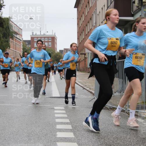 13.09.2026 - Kiel Lauf Markus Tischler http://msf.ph/oto/10451517 13.09.2026 09:45:17 Fleethörn 7572, 5757, 8854, 312, 6097, 6098 meine-sportfotos.de