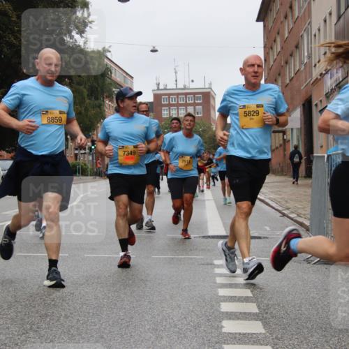 13.09.2026 - Kiel Lauf Markus Tischler http://msf.ph/oto/10451539 13.09.2026 09:45:20 Fleethörn 39, 8859, 7349, 7911, 38, 5829 meine-sportfotos.de