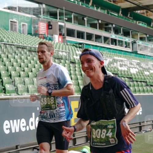 13.09.2026 - 21. swb-Marathon Bremen Michael Burmester http://msf.ph/oto/10451556 13.09.2026 12:50:06 Laufen im Stadion 469, 524, 572, 663, 670, 779, 899, 1510, 1513, 1517, 1605, 1723, 1748, 1998, 2052, 2130, 2287, 2288, 2291, 2295, 2347, 2360, 2442, 2444, 2750, 2909, 3043, 3197, 3276, 3330, 3625, 3647, 3808, 3973, 4023, 4033, 4082, 4247, 4368, 4384, 4559, 4732, 4743, 4852, 4888, 4898, 4990, 5066, 5111, 5155, 5314, 5377, 5383, 5424, 5517, 5532, 5570, 5585, 5594, 5620, 5627, 5636, 5648, 6267, 6471, 6652, 6668, 6692, 6842, 6901, 6906, 7109, 7115, 7121, 7876, 9035 meine-sportfotos.de