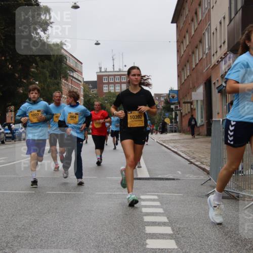 13.09.2026 - Kiel Lauf Markus Tischler http://msf.ph/oto/10451570 13.09.2026 09:45:28 Fleethörn 1023, 420, 491, 3954, 10392, 1060, 142 meine-sportfotos.de