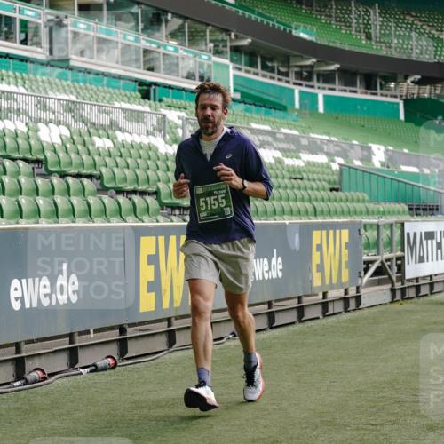 13.09.2026 - 21. swb-Marathon Bremen Michael Burmester http://msf.ph/oto/10451601 13.09.2026 12:50:09 Laufen im Stadion 335, 469, 524, 572, 663, 670, 779, 899, 1510, 1513, 1517, 1605, 1613, 1723, 1748, 1970, 1998, 2052, 2130, 2287, 2288, 2291, 2295, 2347, 2360, 2442, 2444, 2750, 2909, 3043, 3197, 3276, 3330, 3484, 3625, 3647, 3808, 3973, 4023, 4033, 4082, 4247, 4368, 4384, 4559, 4732, 4743, 4852, 4888, 4898, 4990, 5066, 5111, 5155, 5314, 5377, 5383, 5424, 5517, 5532, 5570, 5585, 5594, 5620, 5627, 5636, 5648, 6267, 6471, 6652, 6668, 6692, 6842, 6901, 6906, 7109, 7115, 7121, 7876, 9035 meine-sportfotos.de