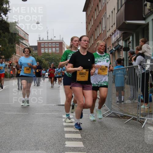 13.09.2026 - Kiel Lauf Markus Tischler http://msf.ph/oto/10451673 13.09.2026 09:45:56 Fleethörn 442, 288, 6355, 38, 6857 meine-sportfotos.de