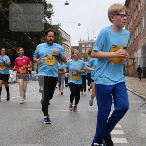 13.09.2026 - Kiel Lauf Markus Tischler http://msf.ph/oto/10451721 13.09.2026 09:46:09 Fleethörn 7754, 3035, 38, 2527, 10322, 11861, 1, 38, 38, 12173 meine-sportfotos.de