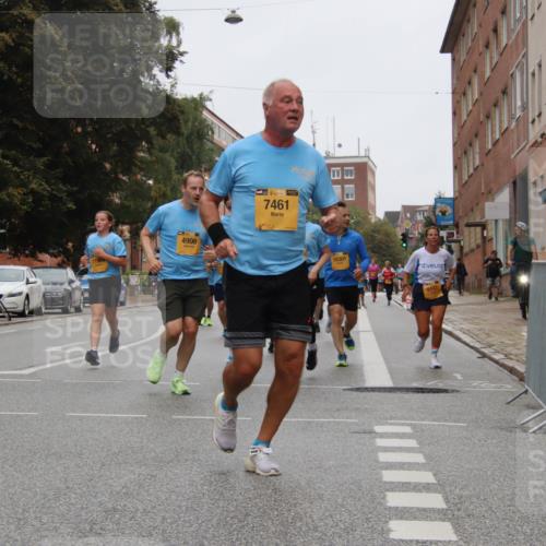 13.09.2026 - Kiel Lauf Markus Tischler http://msf.ph/oto/10451816 13.09.2026 09:46:31 Fleethörn 4906, 38, 7461, 10301, 9141, 10744 meine-sportfotos.de