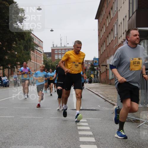 13.09.2026 - Kiel Lauf Markus Tischler http://msf.ph/oto/10451939 13.09.2026 09:47:13 Fleethörn 4710, 5214, 390, 39, 3735 meine-sportfotos.de