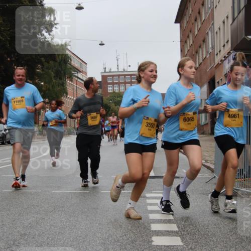 13.09.2026 - Kiel Lauf Markus Tischler http://msf.ph/oto/10452182 13.09.2026 09:48:36 Fleethörn 1990, 11989, 3687, 3550, 6065, 4961 meine-sportfotos.de