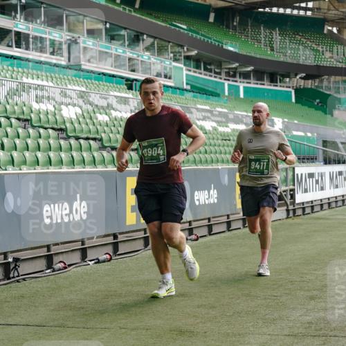 13.09.2026 - 21. swb-Marathon Bremen Michael Burmester http://msf.ph/oto/10452370 13.09.2026 12:50:42 Laufen im Stadion 335, 469, 663, 670, 771, 779, 1125, 1146, 1162, 1455, 1510, 1513, 1517, 1605, 1613, 1970, 1998, 2052, 2130, 2288, 2291, 2295, 2347, 2360, 2442, 2444, 2750, 2909, 3330, 3440, 3484, 3625, 3647, 3703, 3808, 3959, 4023, 4033, 4368, 4384, 4473, 4559, 4582, 4727, 4743, 4781, 4782, 4888, 5066, 5111, 5155, 5314, 5377, 5383, 5521, 5532, 5570, 5585, 5594, 5620, 5627, 5636, 5696, 6267, 6274, 6471, 6652, 6668, 6842, 6901, 6906, 7109, 7115, 7121, 8033, 8798 meine-sportfotos.de