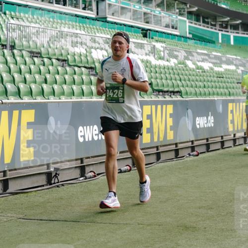 13.09.2026 - 21. swb-Marathon Bremen Michael Burmester http://msf.ph/oto/10452470 13.09.2026 12:50:49 Laufen im Stadion 335, 469, 663, 670, 771, 779, 1125, 1146, 1162, 1455, 1510, 1513, 1517, 1605, 1613, 1970, 1998, 2052, 2130, 2288, 2291, 2295, 2347, 2360, 2442, 2444, 2447, 2750, 2759, 2909, 3440, 3484, 3625, 3647, 3703, 3808, 3959, 4023, 4033, 4368, 4384, 4473, 4559, 4571, 4582, 4727, 4743, 4781, 4782, 4888, 4895, 5066, 5111, 5155, 5314, 5377, 5383, 5521, 5532, 5585, 5594, 5620, 5627, 5636, 5696, 6267, 6274, 6471, 6652, 6668, 6842, 6901, 6906, 7109, 7115, 7121, 8033, 8798 meine-sportfotos.de