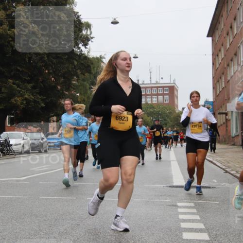 13.09.2026 - Kiel Lauf Markus Tischler http://msf.ph/oto/10452520 13.09.2026 09:50:14 Fleethörn 6336, 6923, 12834, 2056 meine-sportfotos.de