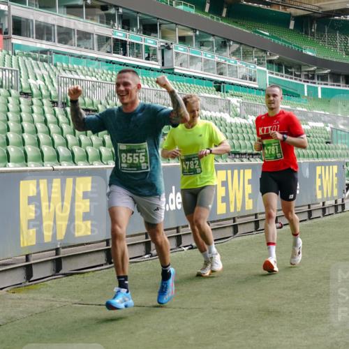 13.09.2026 - 21. swb-Marathon Bremen Michael Burmester http://msf.ph/oto/10452545 13.09.2026 12:50:52 Laufen im Stadion 335, 469, 663, 670, 771, 779, 1125, 1146, 1162, 1455, 1510, 1513, 1517, 1605, 1613, 1970, 1998, 2052, 2130, 2288, 2291, 2295, 2347, 2360, 2442, 2444, 2447, 2750, 2759, 2909, 3440, 3484, 3625, 3647, 3703, 3808, 3959, 4023, 4033, 4165, 4368, 4384, 4473, 4559, 4571, 4582, 4727, 4743, 4781, 4782, 4888, 4895, 5066, 5079, 5111, 5155, 5168, 5314, 5377, 5383, 5521, 5532, 5585, 5620, 5627, 5636, 5696, 6267, 6274, 6471, 6652, 6668, 6901, 6906, 7109, 7115, 7121, 8033, 8798 meine-sportfotos.de