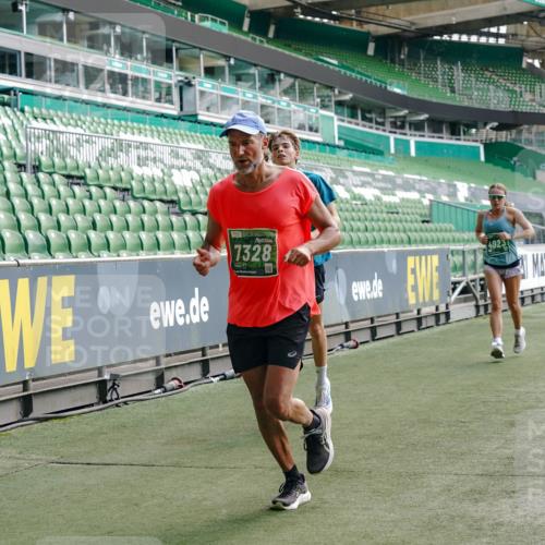 13.09.2026 - 21. swb-Marathon Bremen Michael Burmester http://msf.ph/oto/10452649 13.09.2026 12:50:55 Laufen im Stadion 335, 469, 663, 670, 771, 779, 1125, 1146, 1162, 1455, 1510, 1513, 1517, 1605, 1613, 1970, 1998, 2052, 2130, 2288, 2291, 2295, 2347, 2360, 2442, 2444, 2447, 2750, 2759, 2909, 3440, 3484, 3625, 3647, 3703, 3808, 3959, 4023, 4165, 4368, 4384, 4429, 4473, 4559, 4571, 4582, 4727, 4743, 4781, 4782, 4888, 4895, 5066, 5079, 5111, 5155, 5168, 5314, 5377, 5383, 5521, 5532, 5585, 5620, 5627, 5636, 5696, 6267, 6274, 6471, 6652, 6668, 6901, 6906, 7109, 7115, 7121, 8033, 8798 meine-sportfotos.de
