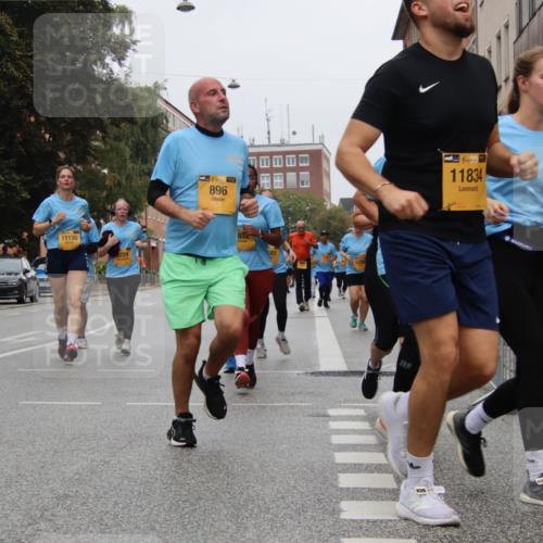 13.09.2026 - Kiel Lauf Markus Tischler http://msf.ph/oto/10452716 13.09.2026 09:51:19 Fleethörn 11130, 8729, 39, 896, 1, 39, 11834 meine-sportfotos.de