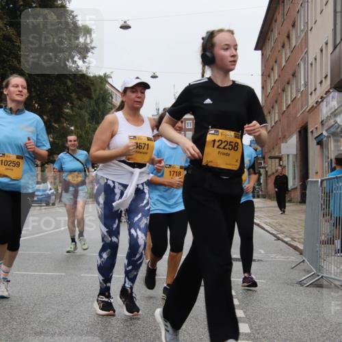 13.09.2026 - Kiel Lauf Markus Tischler http://msf.ph/oto/10452792 13.09.2026 09:51:44 Fleethörn 3, 10259, 919, 1938, 1671, 1718, 1, 38, 12258 meine-sportfotos.de