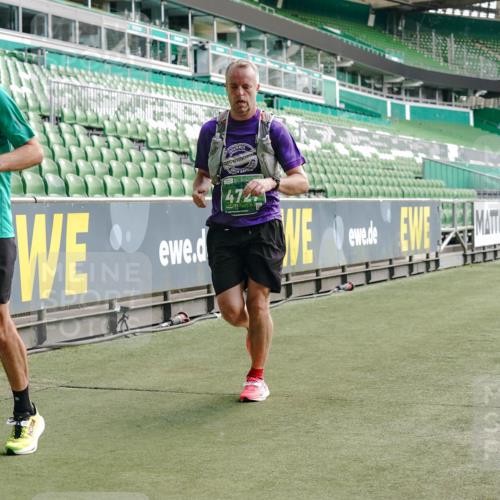 13.09.2026 - 21. swb-Marathon Bremen Michael Burmester http://msf.ph/oto/10452850 13.09.2026 12:51:04 Laufen im Stadion 335, 469, 663, 670, 734, 771, 1043, 1125, 1146, 1162, 1455, 1510, 1513, 1517, 1605, 1613, 1970, 1998, 2052, 2130, 2288, 2291, 2295, 2347, 2360, 2442, 2444, 2447, 2759, 3440, 3484, 3625, 3647, 3703, 3808, 3959, 4023, 4165, 4368, 4384, 4429, 4473, 4559, 4571, 4582, 4727, 4781, 4782, 4888, 4895, 5066, 5079, 5111, 5155, 5168, 5314, 5377, 5379, 5383, 5521, 5532, 5585, 5620, 5627, 5636, 5696, 6267, 6274, 6471, 6652, 6668, 6901, 6906, 7109, 7115, 7121, 8033, 8798 meine-sportfotos.de