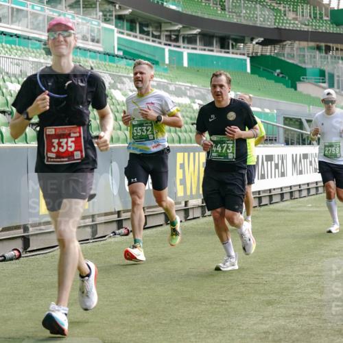 13.09.2026 - 21. swb-Marathon Bremen Michael Burmester http://msf.ph/oto/10452909 13.09.2026 12:51:09 Laufen im Stadion 335, 469, 663, 670, 734, 771, 1043, 1125, 1146, 1162, 1455, 1510, 1513, 1517, 1605, 1613, 1970, 1998, 2052, 2130, 2288, 2291, 2295, 2347, 2360, 2442, 2444, 2447, 2759, 2847, 3440, 3484, 3625, 3647, 3703, 3808, 3959, 4023, 4165, 4368, 4429, 4473, 4559, 4571, 4573, 4582, 4727, 4781, 4782, 4888, 4895, 5066, 5079, 5111, 5152, 5155, 5168, 5314, 5377, 5379, 5383, 5521, 5532, 5585, 5620, 5627, 5636, 5696, 6267, 6274, 6471, 6652, 6668, 6901, 6906, 7115, 7121, 8033, 8798 meine-sportfotos.de