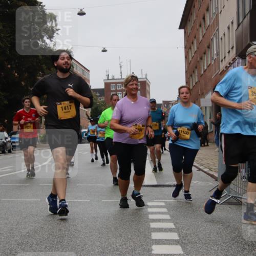 13.09.2026 - Kiel Lauf Markus Tischler http://msf.ph/oto/10452936 13.09.2026 09:52:34 Fleethörn 2948, 1, 39, 1417, 2748, 11100, 8502 meine-sportfotos.de