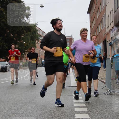 13.09.2026 - Kiel Lauf Markus Tischler http://msf.ph/oto/10452940 13.09.2026 09:52:35 Fleethörn 2948, 10929, 1417, 7194, 100 meine-sportfotos.de