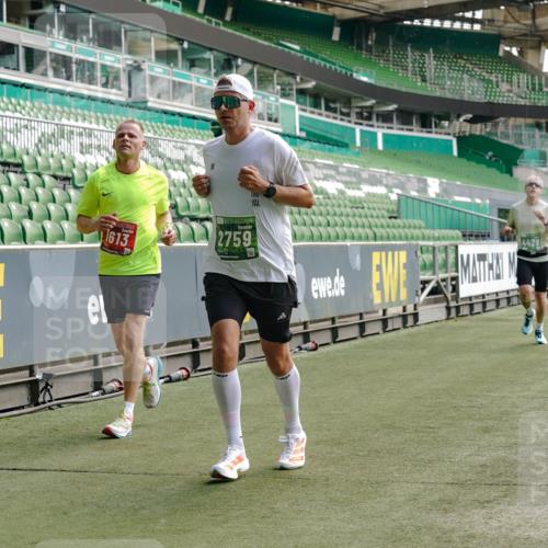 13.09.2026 - 21. swb-Marathon Bremen Michael Burmester http://msf.ph/oto/10452979 13.09.2026 12:51:13 Laufen im Stadion 235, 335, 469, 663, 670, 734, 771, 863, 1043, 1125, 1146, 1162, 1455, 1510, 1513, 1605, 1613, 1970, 1998, 2052, 2130, 2288, 2291, 2295, 2347, 2360, 2442, 2444, 2447, 2759, 2847, 3440, 3484, 3566, 3625, 3647, 3703, 3808, 3959, 4023, 4165, 4368, 4429, 4473, 4559, 4571, 4573, 4582, 4727, 4781, 4782, 4888, 4895, 5066, 5079, 5111, 5152, 5155, 5168, 5314, 5377, 5379, 5383, 5521, 5532, 5620, 5627, 5636, 5696, 6267, 6274, 6471, 6652, 6668, 6901, 6906, 7115, 7121, 8033, 8798 meine-sportfotos.de
