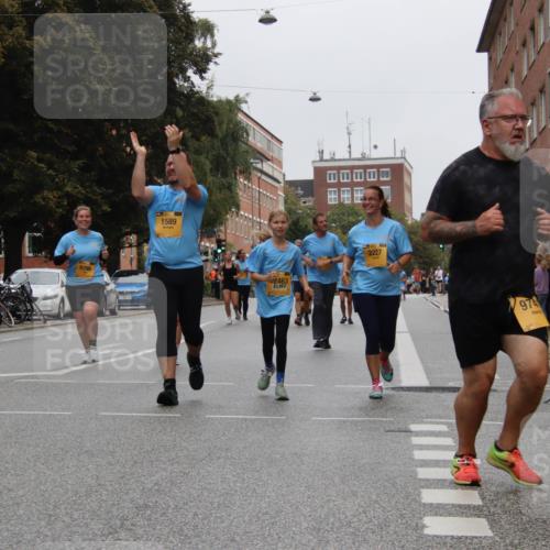 13.09.2026 - Kiel Lauf Markus Tischler http://msf.ph/oto/10453280 13.09.2026 09:54:42 Fleethörn 9399, 1589, 2463, 2227, 974 meine-sportfotos.de