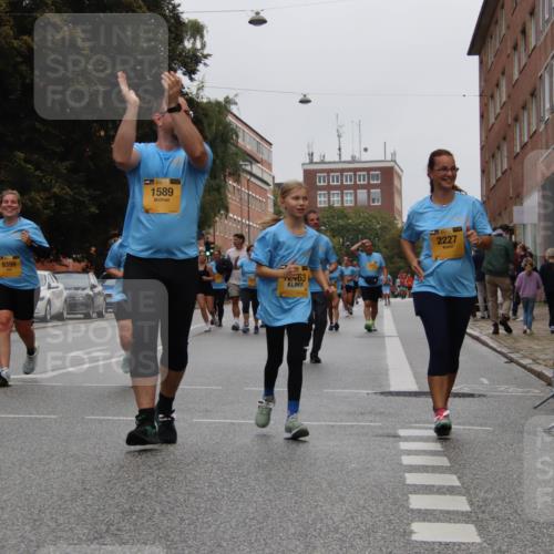 13.09.2026 - Kiel Lauf Markus Tischler http://msf.ph/oto/10453289 13.09.2026 09:54:44 Fleethörn 9399, 1589, 63, 2227 meine-sportfotos.de