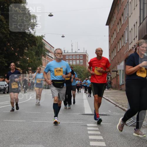 13.09.2026 - Kiel Lauf Markus Tischler http://msf.ph/oto/10453400 13.09.2026 09:55:36 Fleethörn 1176, 8824, 8599, 4631 meine-sportfotos.de