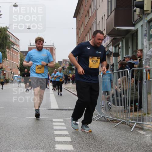 13.09.2026 - Kiel Lauf Markus Tischler http://msf.ph/oto/10453415 13.09.2026 09:55:41 Fleethörn 4643, 4641, 4568 meine-sportfotos.de
