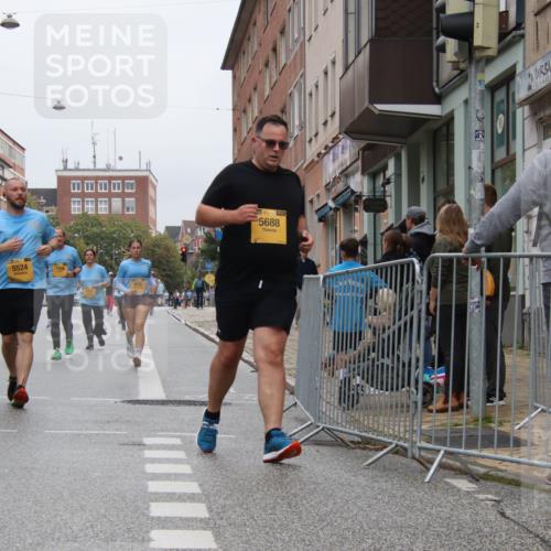 13.09.2026 - Kiel Lauf Markus Tischler http://msf.ph/oto/10453505 13.09.2026 09:56:30 Fleethörn 3279, 5524, 818, 5688 meine-sportfotos.de