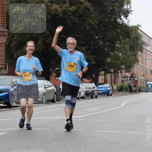 13.09.2026 - Kiel Lauf Markus Tischler http://msf.ph/oto/10453702 13.09.2026 09:59:22 Fleethörn 4874, 4868, 5497 meine-sportfotos.de