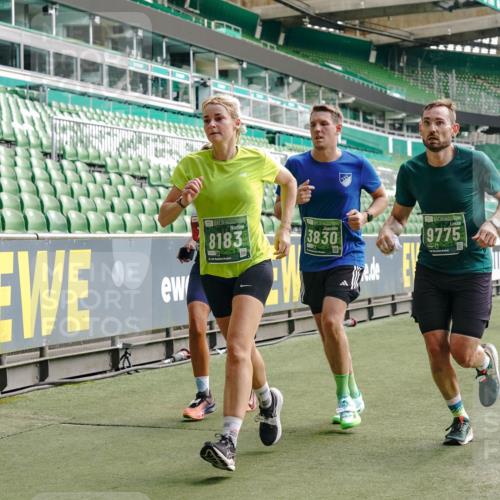 13.09.2026 - 21. swb-Marathon Bremen Michael Burmester http://msf.ph/oto/10453738 13.09.2026 12:51:40 Laufen im Stadion 107, 235, 335, 683, 734, 771, 863, 1043, 1125, 1146, 1162, 1232, 1455, 1492, 1510, 1513, 1613, 1955, 1970, 1998, 2008, 2130, 2295, 2442, 2444, 2447, 2498, 2759, 2767, 2847, 3085, 3336, 3440, 3448, 3484, 3566, 3647, 3703, 3808, 3830, 3899, 3959, 3988, 4023, 4165, 4283, 4368, 4429, 4473, 4475, 4559, 4571, 4573, 4582, 4727, 4781, 4782, 4888, 4895, 5066, 5079, 5152, 5155, 5168, 5314, 5379, 5521, 5532, 5620, 5627, 5636, 5696, 6267, 6274, 6471, 6668, 6901, 8033, 8798 meine-sportfotos.de