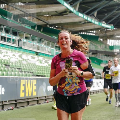 13.09.2026 - 21. swb-Marathon Bremen Michael Burmester http://msf.ph/oto/10453750 13.09.2026 10:32:09 Laufen im Stadion 10067, 10141, 10146, 10203, 10222, 10226, 10227, 10243, 10246, 10249, 10255, 10256, 10284, 10322, 10365, 10372, 10379, 10410, 10443, 10448, 10471, 10478, 10479, 10486, 10503, 10517, 10518, 10529, 10540, 10543, 10550, 10555, 10565, 10577, 10579, 10589, 10608, 10610, 10626, 10631, 10646, 10670, 10675, 10684, 10685, 10690, 10703, 10704, 10707, 10708, 10721, 10725, 10757, 10771, 10821, 10822, 10838, 11350, 11379 meine-sportfotos.de