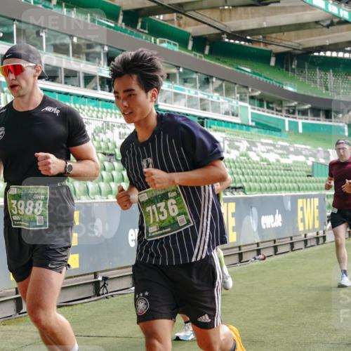 13.09.2026 - 21. swb-Marathon Bremen Michael Burmester http://msf.ph/oto/10454026 13.09.2026 12:51:51 Laufen im Stadion 107, 235, 335, 683, 734, 771, 792, 863, 1033, 1043, 1125, 1146, 1162, 1232, 1455, 1492, 1510, 1613, 1646, 1955, 1970, 1998, 2007, 2008, 2203, 2295, 2442, 2444, 2447, 2480, 2498, 2759, 2767, 2847, 3085, 3149, 3336, 3440, 3448, 3484, 3566, 3703, 3808, 3830, 3899, 3959, 3988, 4023, 4165, 4283, 4368, 4429, 4473, 4475, 4559, 4571, 4573, 4582, 4727, 4781, 4782, 4888, 4895, 5066, 5079, 5152, 5155, 5168, 5379, 5521, 5532, 5620, 5627, 5696, 6274, 6471, 6668, 6901, 8033, 8798 meine-sportfotos.de