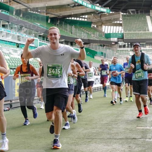 13.09.2026 - 21. swb-Marathon Bremen Michael Burmester http://msf.ph/oto/10454114 13.09.2026 13:10:32 Laufen im Stadion 164, 265, 373, 383, 391, 448, 532, 563, 581, 813, 869, 898, 984, 1072, 1180, 1738, 1855, 1867, 1894, 1967, 2202, 2208, 2232, 2243, 2268, 2284, 2299, 2330, 2333, 2339, 2342, 2432, 2441, 2443, 2471, 2525, 2530, 2531, 2553, 2573, 2589, 2594, 2654, 2669, 2682, 2714, 2717, 2784, 2785, 2819, 2836, 2920, 2931, 2932, 3026, 3032, 3063, 3086, 3089, 3122, 3159, 3174, 3207, 3208, 3291, 3316, 3327, 3333, 3352, 3370, 3398, 3409, 3410, 3437, 3470, 3549, 3707, 3769, 109 meine-sportfotos.de
