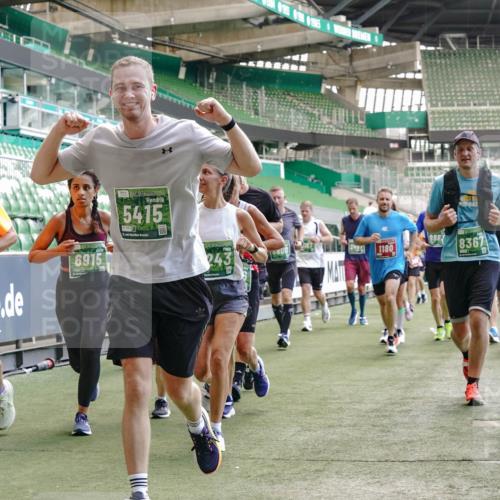 13.09.2026 - 21. swb-Marathon Bremen Michael Burmester http://msf.ph/oto/10454157 13.09.2026 13:10:33 Laufen im Stadion 164, 265, 373, 383, 391, 448, 532, 563, 581, 813, 869, 898, 984, 1072, 1180, 1738, 1855, 1867, 1894, 1967, 2202, 2208, 2232, 2243, 2268, 2284, 2299, 2330, 2333, 2339, 2342, 2432, 2443, 2471, 2525, 2530, 2531, 2553, 2573, 2589, 2594, 2654, 2669, 2682, 2714, 2717, 2784, 2785, 2819, 2836, 2920, 2931, 2932, 3026, 3032, 3063, 3086, 3089, 3122, 3159, 3174, 3207, 3208, 3291, 3316, 3327, 3333, 3352, 3370, 3398, 3409, 3410, 3437, 3470, 3549, 3707, 3769, 109 meine-sportfotos.de