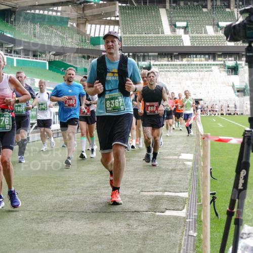 13.09.2026 - 21. swb-Marathon Bremen Michael Burmester http://msf.ph/oto/10454181 13.09.2026 13:10:34 Laufen im Stadion 164, 265, 373, 383, 391, 448, 532, 563, 581, 813, 869, 898, 984, 1072, 1180, 1738, 1855, 1867, 1894, 1967, 2202, 2208, 2232, 2268, 2284, 2299, 2330, 2333, 2339, 2342, 2432, 2443, 2471, 2525, 2530, 2531, 2553, 2573, 2589, 2594, 2654, 2669, 2682, 2714, 2717, 2784, 2785, 2819, 2836, 2920, 2931, 2932, 3026, 3032, 3063, 3086, 3089, 3122, 3159, 3174, 3207, 3208, 3291, 3316, 3327, 3333, 3352, 3370, 3398, 3409, 3410, 3437, 3470, 3549, 3707, 3769, 109 meine-sportfotos.de