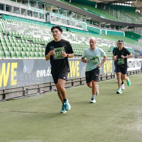 13.09.2026 - 21. swb-Marathon Bremen Michael Burmester http://msf.ph/oto/10454188 13.09.2026 12:51:58 Laufen im Stadion 107, 235, 335, 683, 734, 771, 792, 863, 1033, 1043, 1125, 1146, 1162, 1232, 1252, 1297, 1455, 1492, 1510, 1542, 1613, 1646, 1955, 1970, 2007, 2008, 2043, 2203, 2295, 2442, 2444, 2447, 2480, 2498, 2759, 2767, 2847, 3085, 3149, 3336, 3440, 3448, 3484, 3566, 3703, 3808, 3830, 3899, 3959, 3988, 4023, 4165, 4283, 4368, 4429, 4473, 4475, 4559, 4571, 4573, 4582, 4605, 4727, 4781, 4782, 4888, 4895, 5066, 5079, 5152, 5155, 5168, 5379, 5521, 5532, 5627, 5696, 6274, 6471, 8033, 8798 meine-sportfotos.de