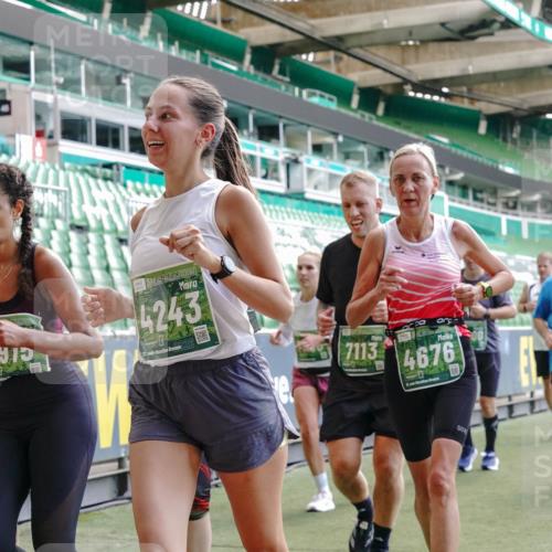 13.09.2026 - 21. swb-Marathon Bremen Michael Burmester http://msf.ph/oto/10454222 13.09.2026 13:10:34 Laufen im Stadion 164, 265, 373, 383, 391, 448, 532, 563, 581, 813, 869, 898, 984, 1072, 1180, 1738, 1855, 1867, 1894, 1967, 2202, 2208, 2232, 2268, 2284, 2299, 2330, 2333, 2339, 2342, 2432, 2443, 2471, 2525, 2530, 2531, 2553, 2573, 2589, 2594, 2654, 2669, 2682, 2714, 2717, 2784, 2785, 2819, 2836, 2920, 2931, 2932, 3026, 3032, 3063, 3086, 3089, 3122, 3159, 3174, 3207, 3208, 3291, 3316, 3327, 3333, 3352, 3370, 3398, 3409, 3410, 3437, 3470, 3549, 3707, 3769, 109 meine-sportfotos.de