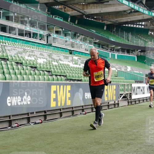 13.09.2026 - 21. swb-Marathon Bremen Michael Burmester http://msf.ph/oto/10454256 13.09.2026 10:32:19 Laufen im Stadion 10067, 10141, 10146, 10166, 10203, 10222, 10226, 10227, 10243, 10246, 10249, 10255, 10256, 10284, 10300, 10322, 10365, 10372, 10379, 10383, 10394, 10410, 10443, 10448, 10471, 10478, 10479, 10486, 10494, 10503, 10517, 10518, 10529, 10540, 10543, 10550, 10555, 10565, 10577, 10579, 10589, 10608, 10610, 10626, 10631, 10646, 10670, 10675, 10684, 10685, 10690, 10703, 10704, 10707, 10708, 10721, 10725, 10728, 10771, 10794, 10821, 10822, 10838, 11350, 11379 meine-sportfotos.de