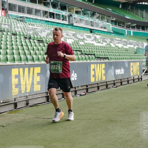 13.09.2026 - 21. swb-Marathon Bremen Michael Burmester http://msf.ph/oto/10454286 13.09.2026 12:52:03 Laufen im Stadion 107, 235, 335, 683, 734, 771, 792, 863, 1033, 1043, 1125, 1146, 1162, 1232, 1252, 1297, 1455, 1492, 1510, 1542, 1613, 1646, 1955, 1970, 2007, 2008, 2043, 2203, 2295, 2442, 2444, 2447, 2480, 2498, 2759, 2767, 2847, 3085, 3149, 3236, 3336, 3440, 3448, 3484, 3566, 3703, 3808, 3830, 3899, 3959, 3988, 4023, 4165, 4283, 4368, 4429, 4473, 4475, 4559, 4571, 4573, 4582, 4605, 4727, 4781, 4782, 4895, 5066, 5079, 5152, 5155, 5168, 5379, 5521, 5532, 5627, 5696, 6274, 6471, 8033, 8798 meine-sportfotos.de