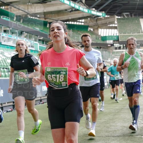 13.09.2026 - 21. swb-Marathon Bremen Michael Burmester http://msf.ph/oto/10454501 13.09.2026 13:10:41 Laufen im Stadion 164, 265, 373, 383, 391, 448, 532, 581, 869, 898, 984, 1180, 1738, 1855, 1867, 1894, 1952, 1967, 2202, 2232, 2268, 2284, 2299, 2330, 2333, 2339, 2342, 2432, 2443, 2471, 2525, 2530, 2531, 2553, 2573, 2589, 2594, 2654, 2669, 2682, 2714, 2717, 2784, 2785, 2804, 2819, 2836, 2920, 2931, 2932, 3026, 3032, 3063, 3086, 3089, 3122, 3159, 3174, 3207, 3208, 3291, 3316, 3333, 3352, 3370, 3398, 3409, 3410, 3437, 3470, 3549, 3707, 3769, 109 meine-sportfotos.de