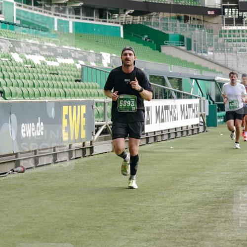 13.09.2026 - 21. swb-Marathon Bremen Michael Burmester http://msf.ph/oto/10454514 13.09.2026 12:52:22 Laufen im Stadion 102, 107, 235, 683, 734, 771, 792, 863, 1033, 1043, 1125, 1146, 1162, 1232, 1252, 1297, 1455, 1492, 1528, 1542, 1646, 1955, 2007, 2008, 2043, 2203, 2350, 2447, 2480, 2498, 2759, 2767, 2847, 2858, 3085, 3149, 3236, 3336, 3362, 3440, 3448, 3566, 3703, 3830, 3899, 3959, 3988, 4165, 4283, 4429, 4473, 4475, 4571, 4573, 4582, 4605, 4727, 4781, 4782, 4895, 5079, 5152, 5168, 5379, 5521, 5696, 6274, 8033, 8798 meine-sportfotos.de
