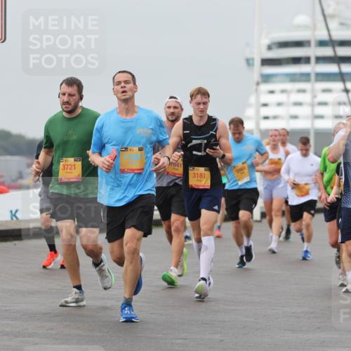 13.09.2026 - Kiel Lauf Andreas Tolksdorf http://msf.ph/oto/10454526 13.09.2026 11:54:32 Kiellinie 41, 4, 38, 3721, 841, 39, 3181, 1, 39, 2168, 3 meine-sportfotos.de