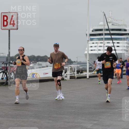 13.09.2026 - Kiel Lauf Andreas Tolksdorf http://msf.ph/oto/10454704 13.09.2026 11:54:46 Kiellinie 4, 7374, 3, 6 meine-sportfotos.de